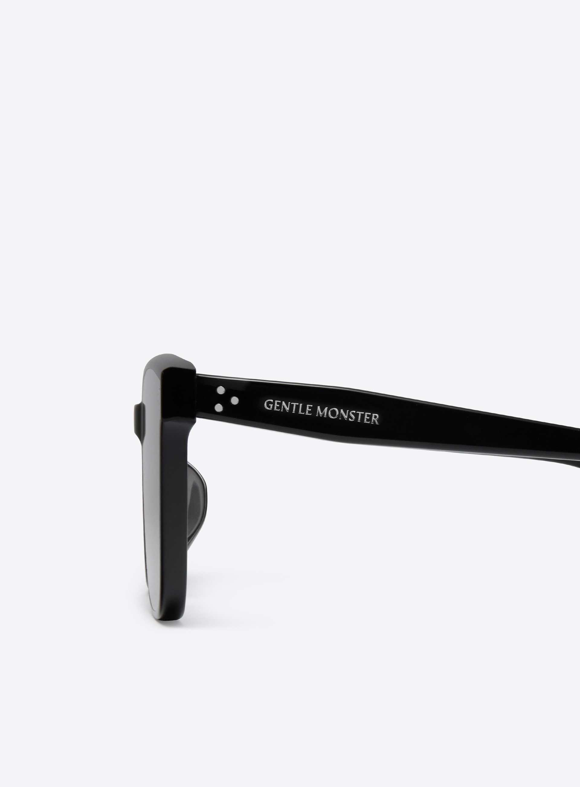 Gentle monster for round face outlet