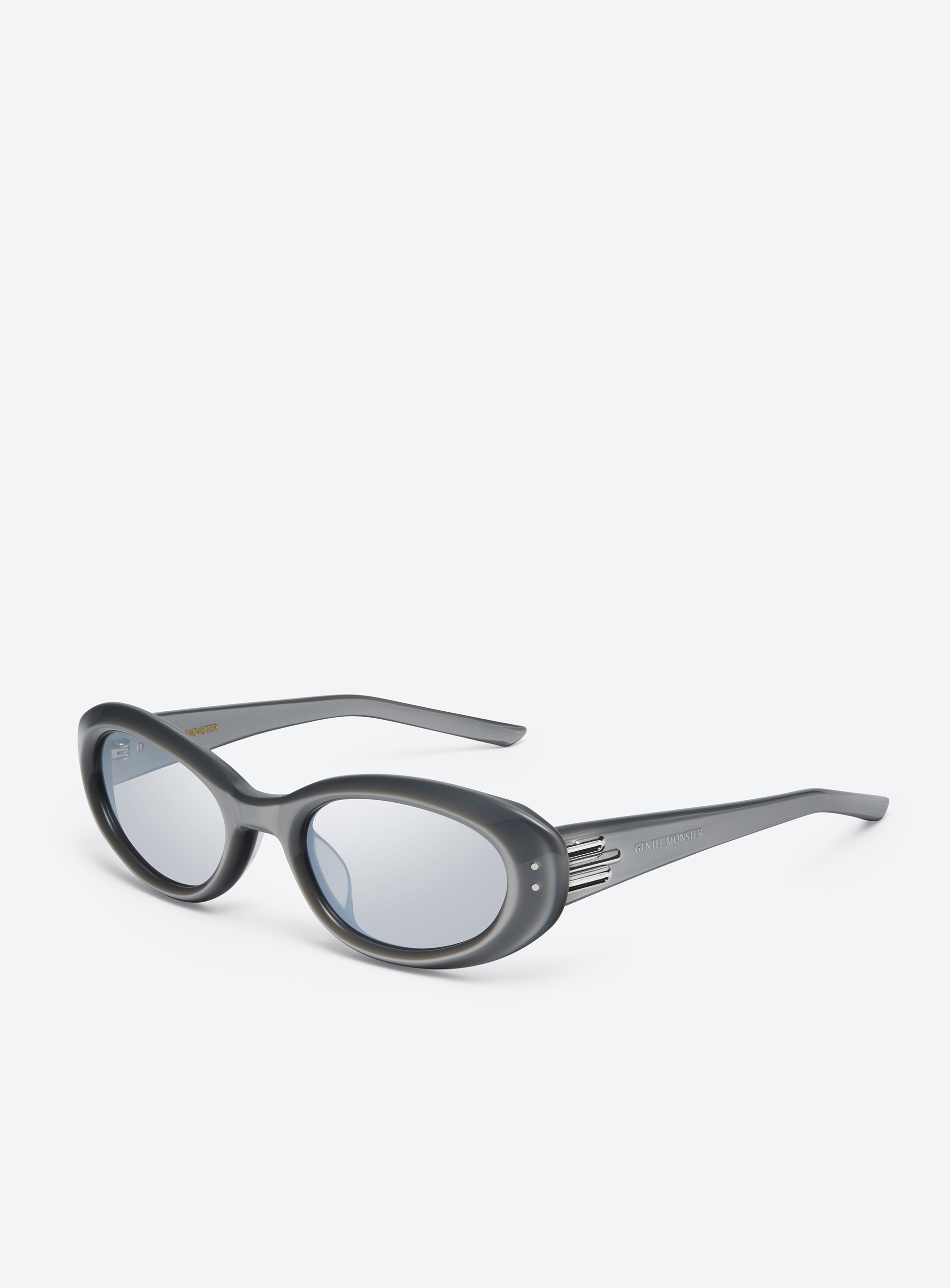 Gentle monster 2025 white sunglasses