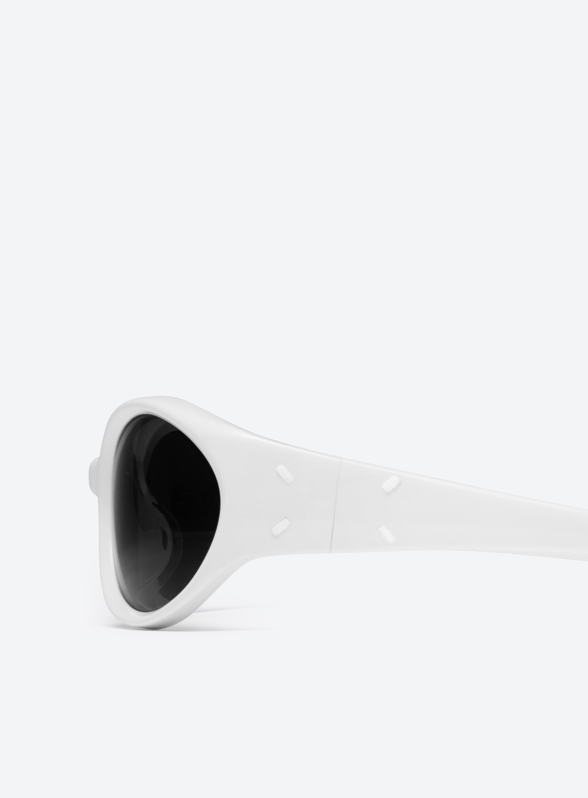 Maison Margiela - MM104 W2 | Gentle Monster
