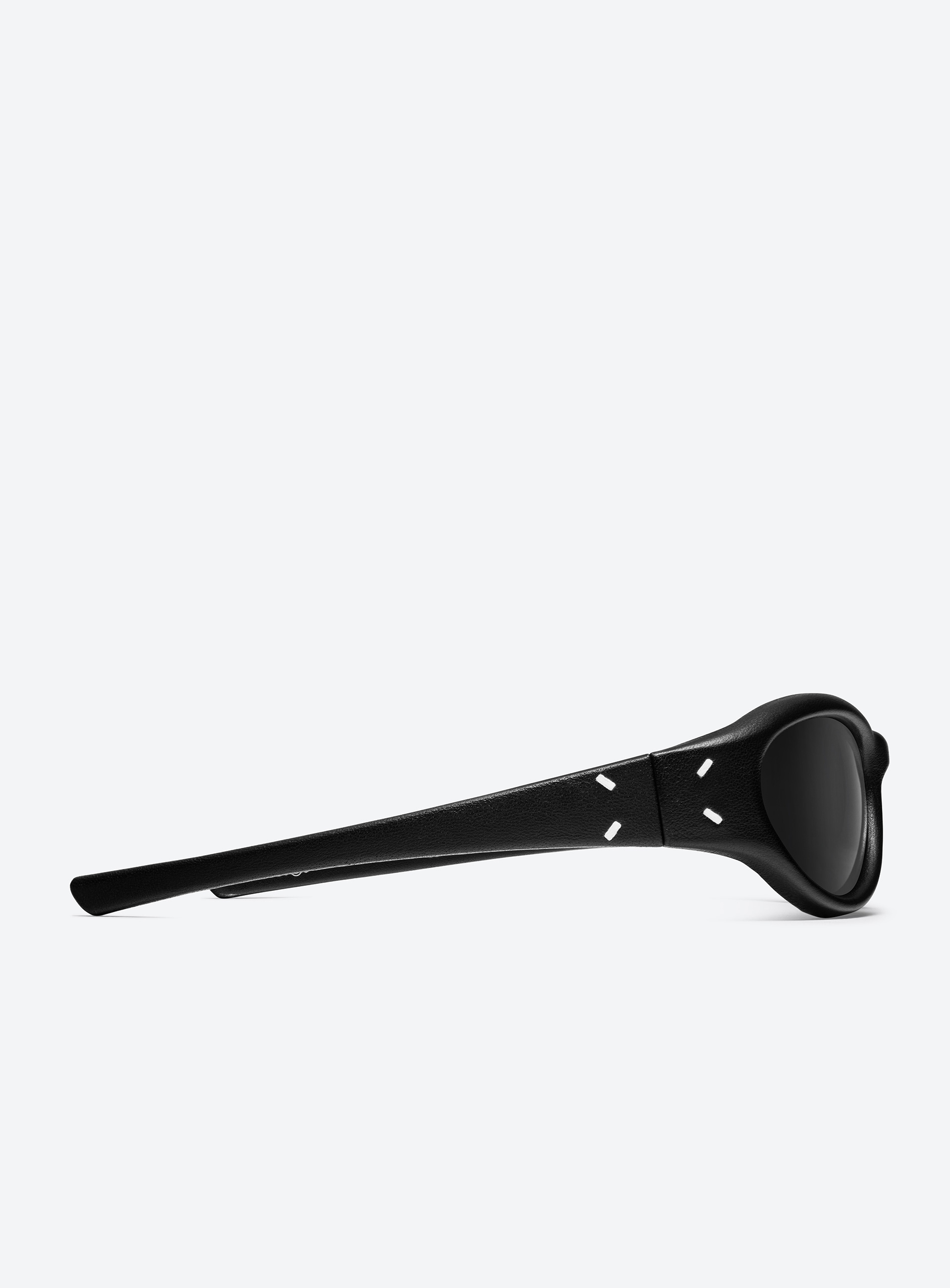 Maison Margiela - MM105 Leather L01 | Gentle Monster