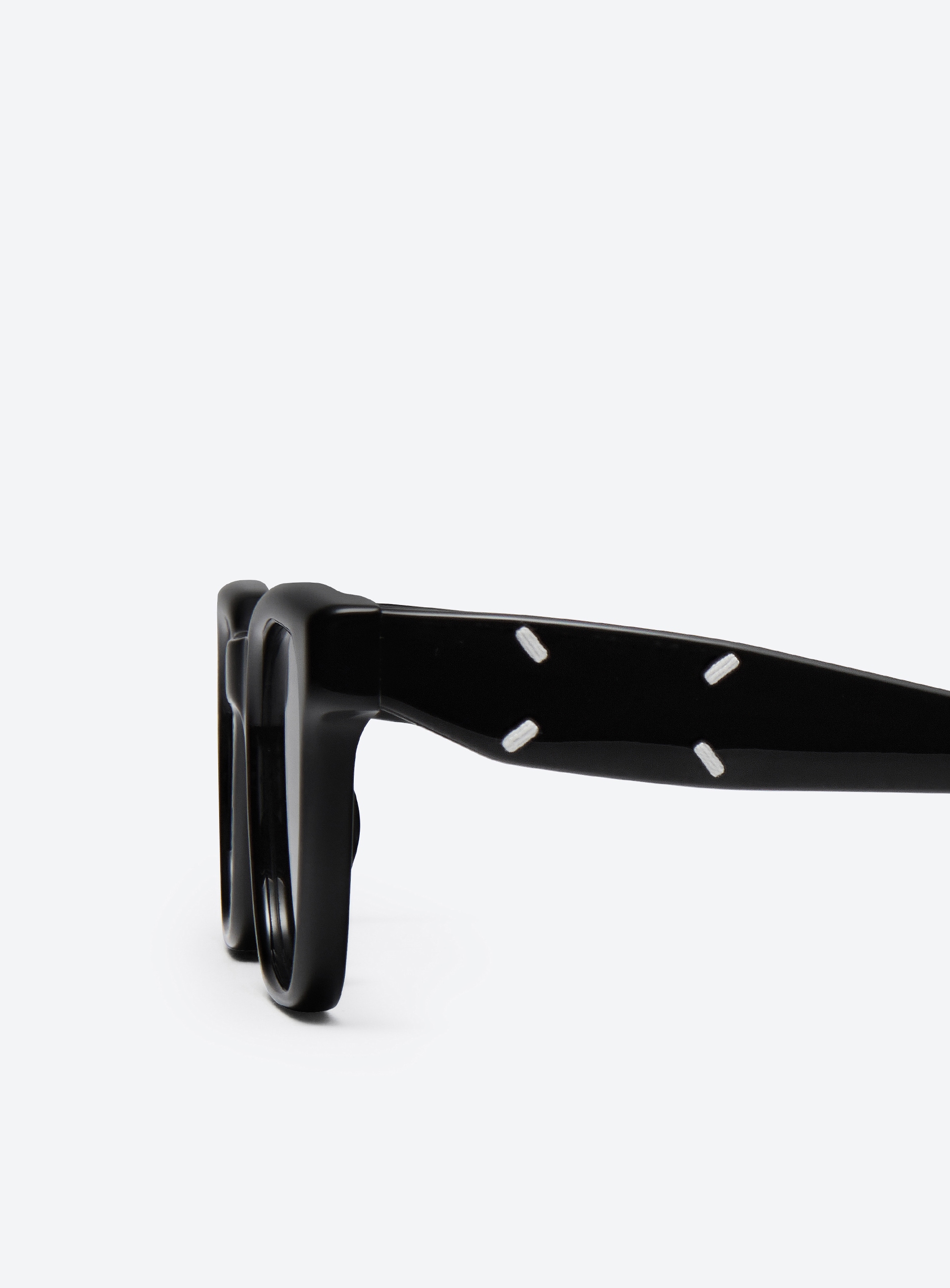 Maison Margiela - MM110 01 | Gentle Monster