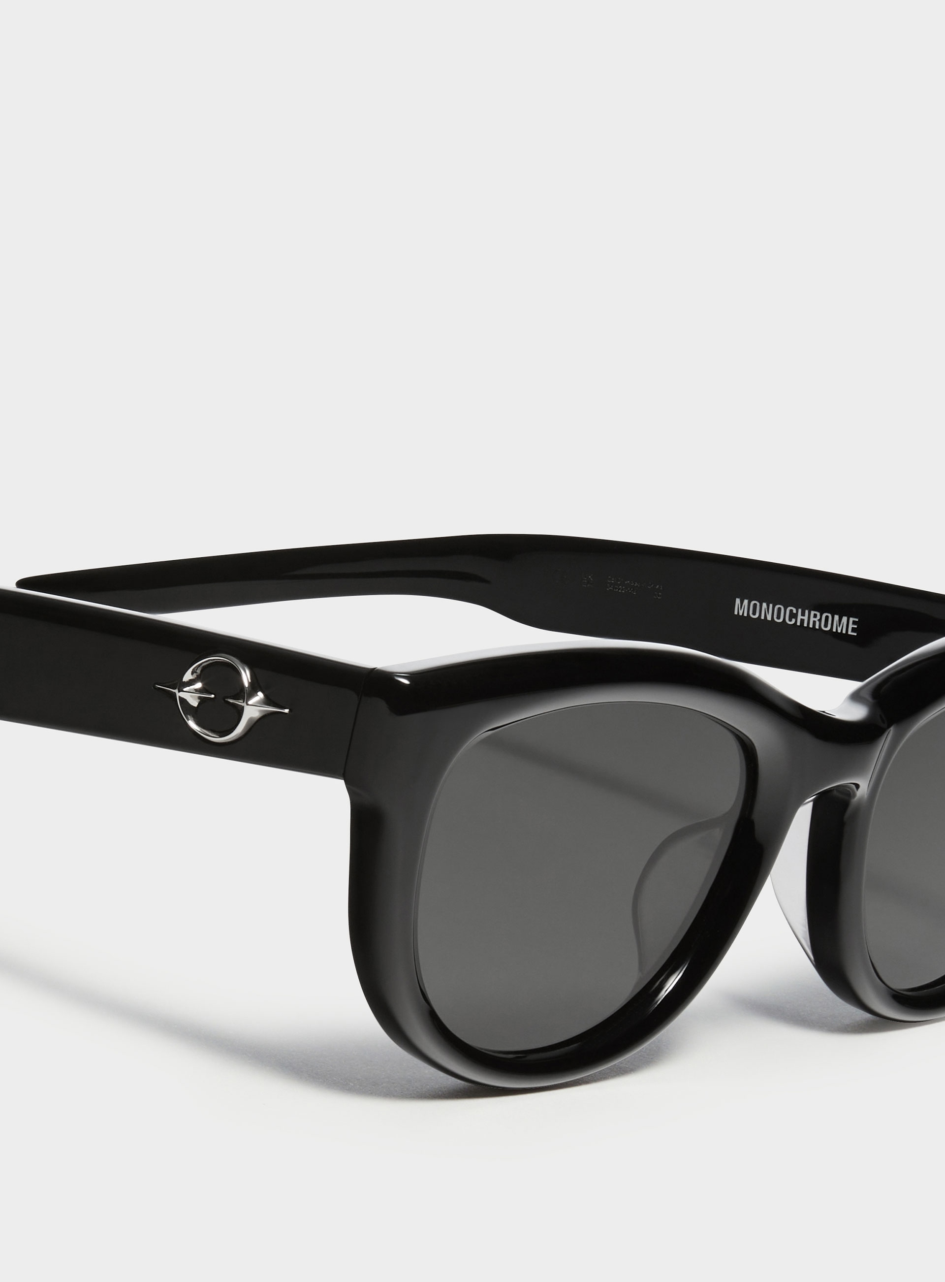 Blanc 01 | Gentle Monster