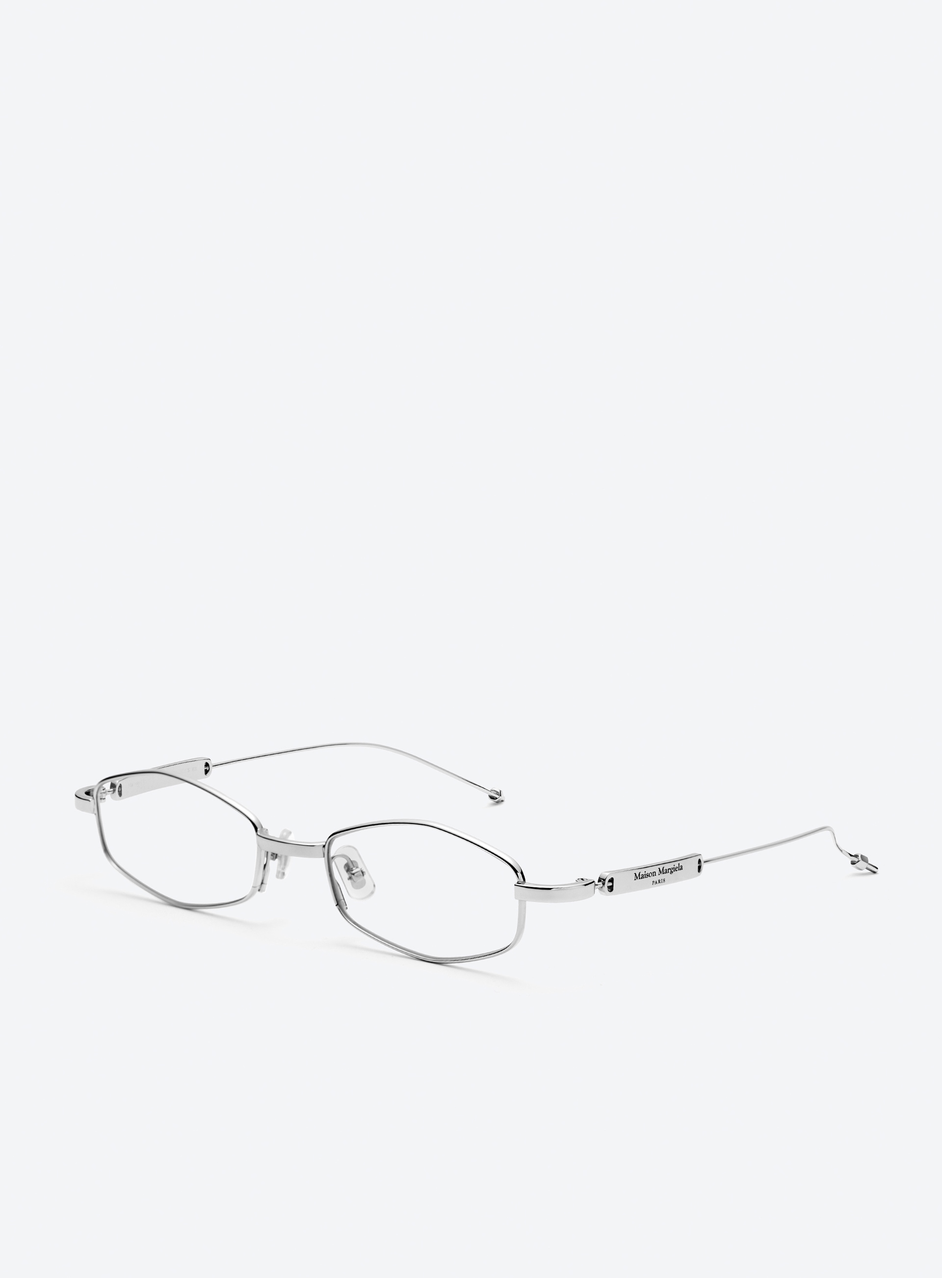Maison Margiela - MM218 02 | Gentle Monster