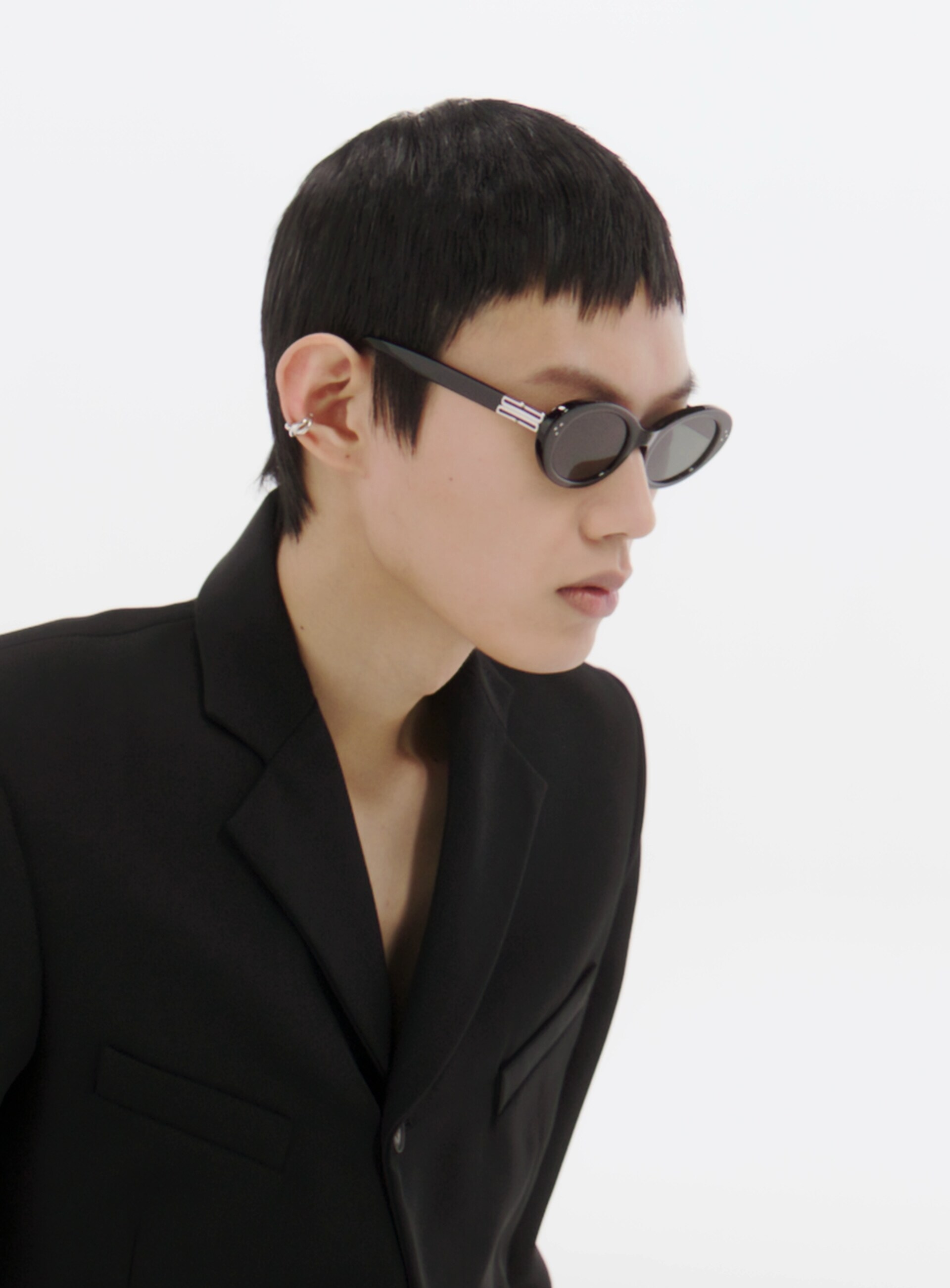 Gentle monster 2024 round sunglasses